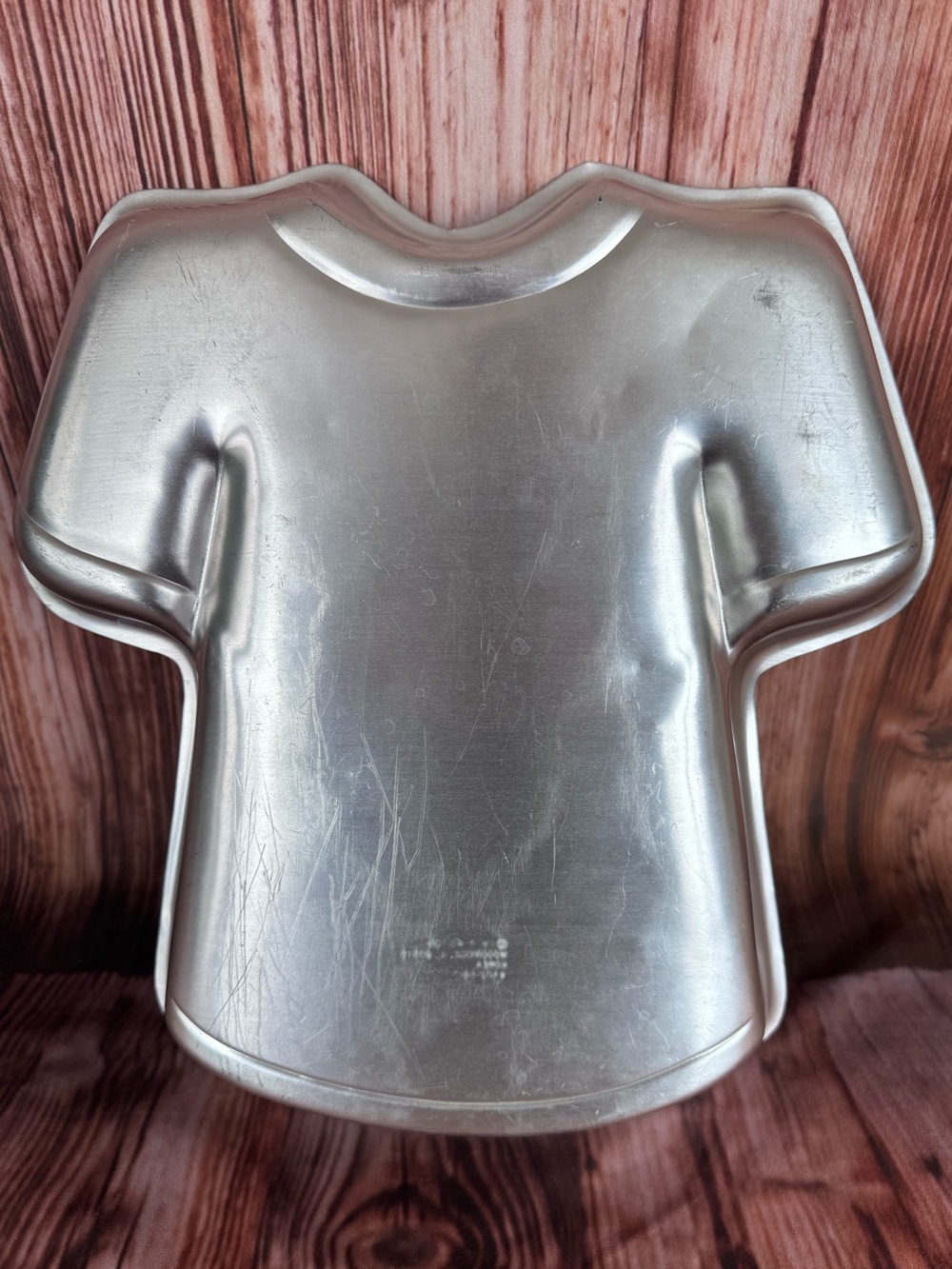 Vintage 1979 Wilton T-Shirt Jersey Cake Pan